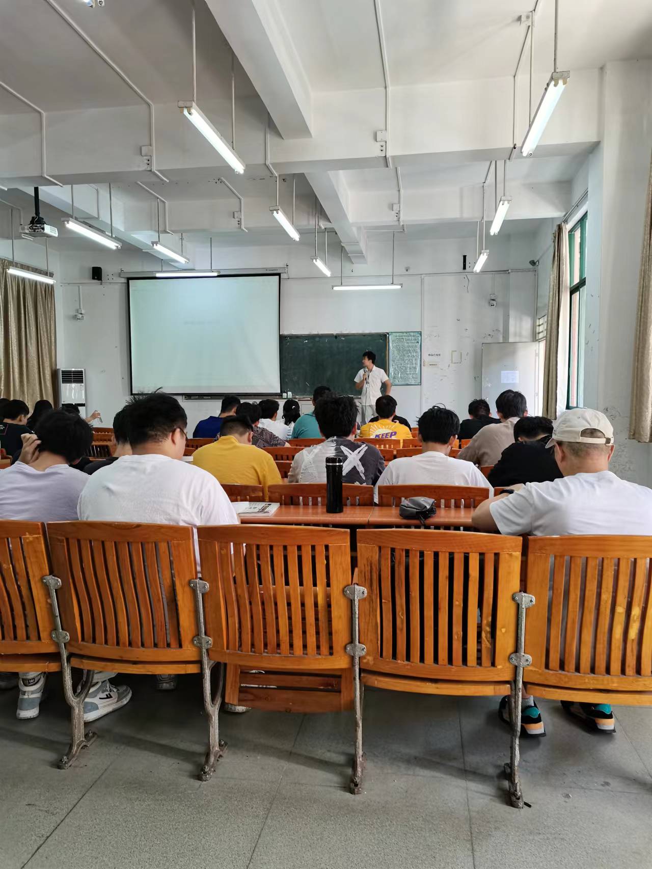 王宁公开课活动